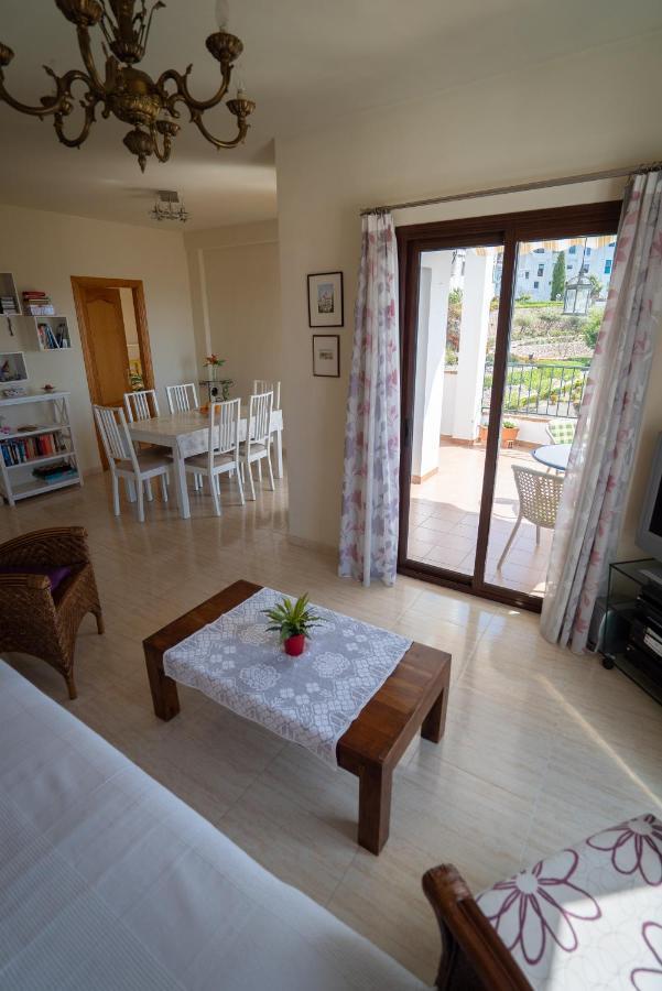 Bella Vista Apartment Frigiliana Bagian luar foto